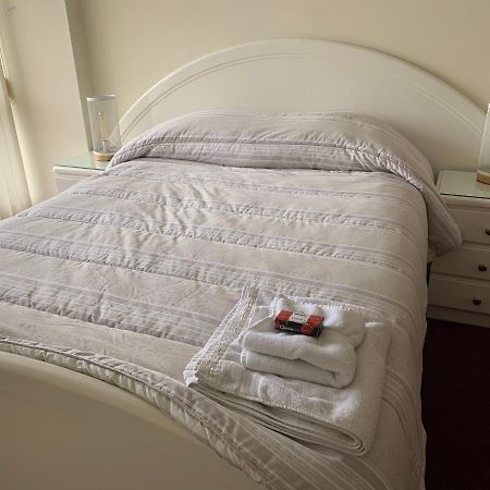 Acogedor Dpto En San Isidro Excelente Vista, Piscina Y Wifi Apartment Lima Ngoại thất bức ảnh